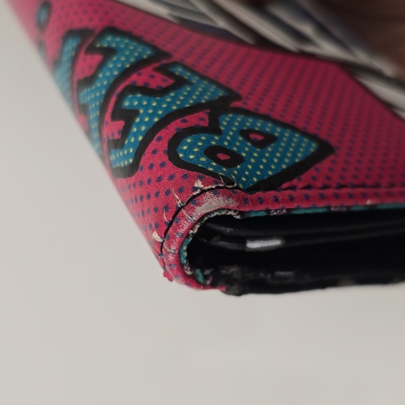 R2D2 Loungefly Wallet - Picture 4 of 10